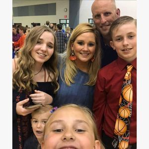 Meet your Posher, Kelly